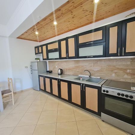 Glow Two Bedroom Apartment Ksamil Eksteriør bilde
